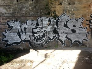 Brad Lonergan - Graffiti 003